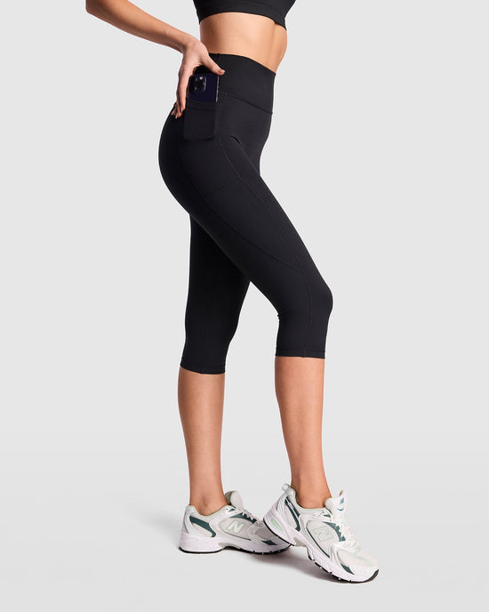 Dena Capri Pocket Leggings - Black